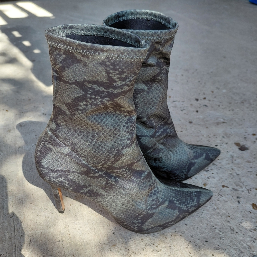 Schutz Sock Booties